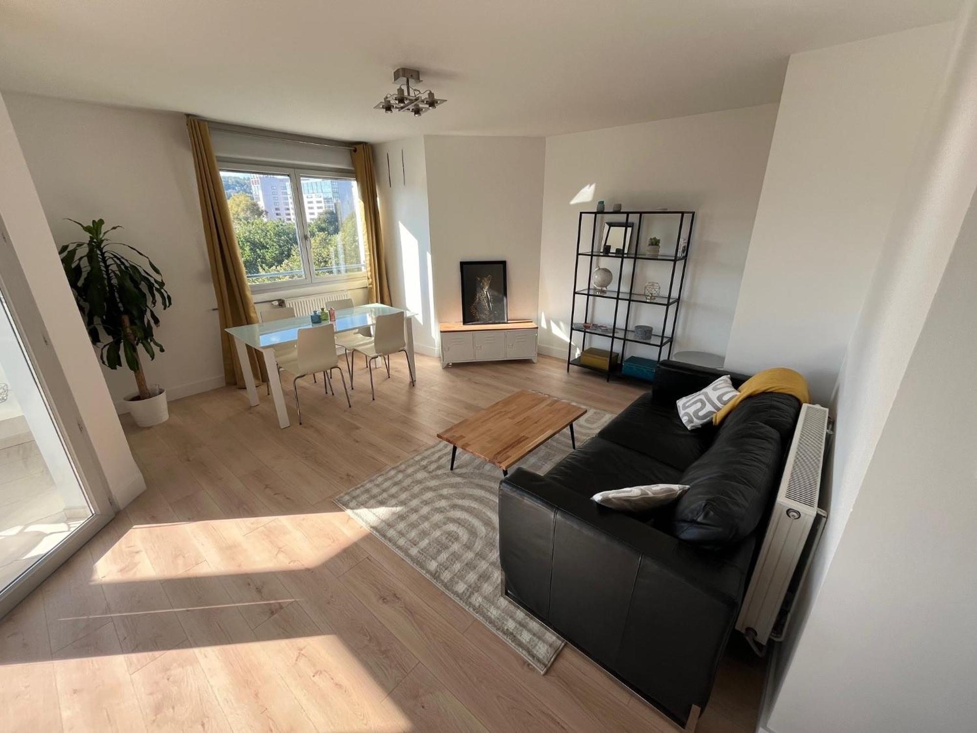 Appartement Cosy Lyon - Confluence Luaran gambar